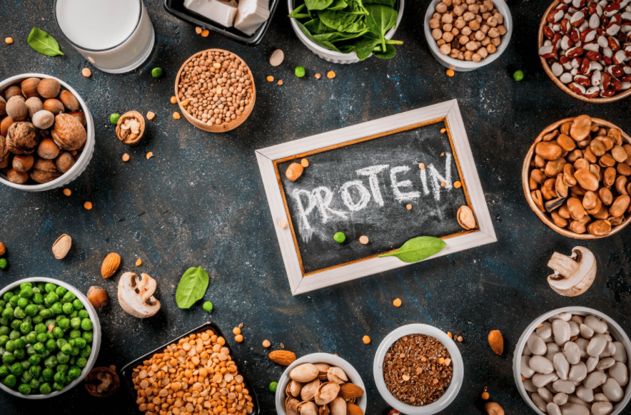 when should you eat protein for muscle gain?