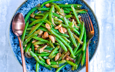 Green Beans with Caramelized Onions and Cashews