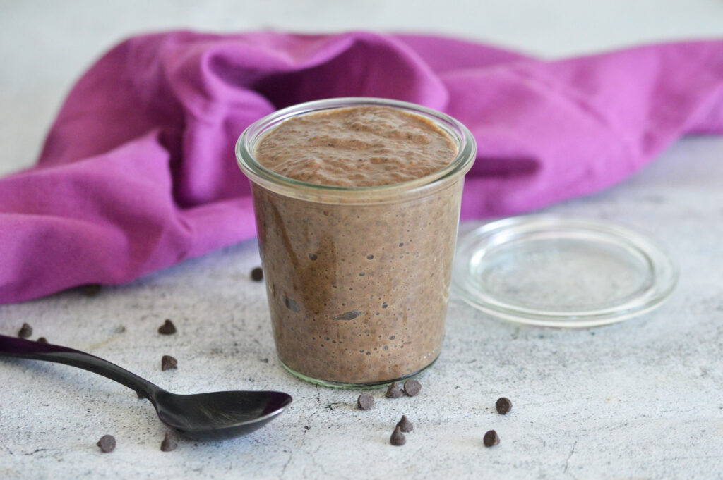 chocolate chia pudding in a glass jar